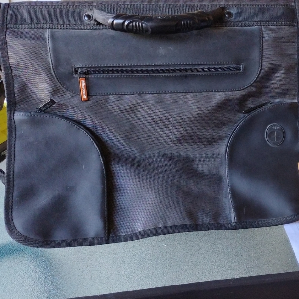 Microsoft Charcoal Gray Laptop/Messenger Bag